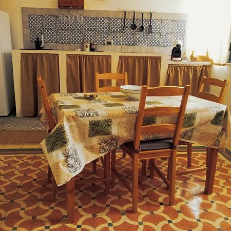 A Due Passi Dal Porto Appartement Trapani Buitenkant foto