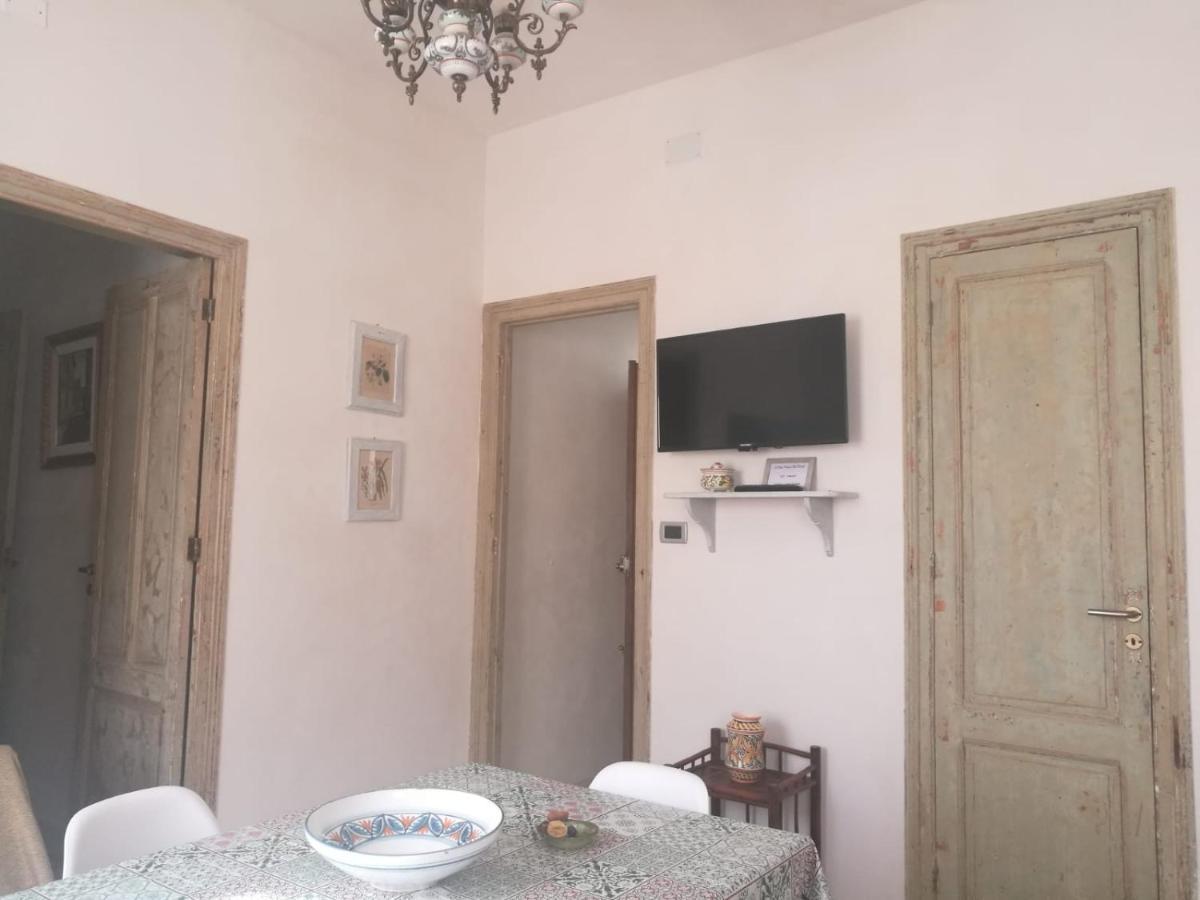 A Due Passi Dal Porto Appartement Trapani Buitenkant foto