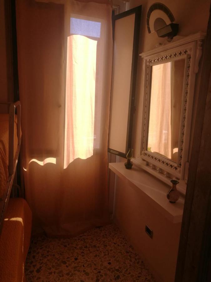 A Due Passi Dal Porto Appartement Trapani Buitenkant foto