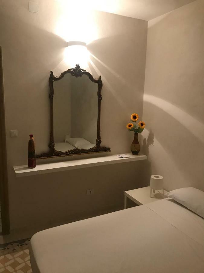 A Due Passi Dal Porto Appartement Trapani Buitenkant foto