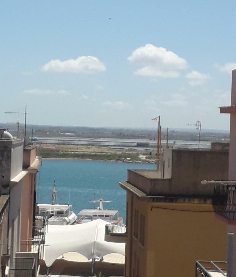 A Due Passi Dal Porto Appartement Trapani Buitenkant foto